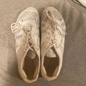 USED Infinity Vengance Cheer Shoes